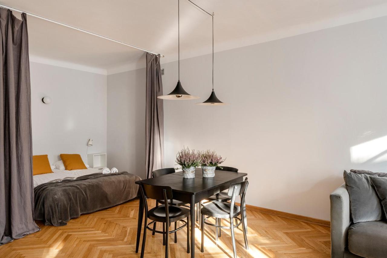 Shortstaypoland Piwna 华沙 外观 照片